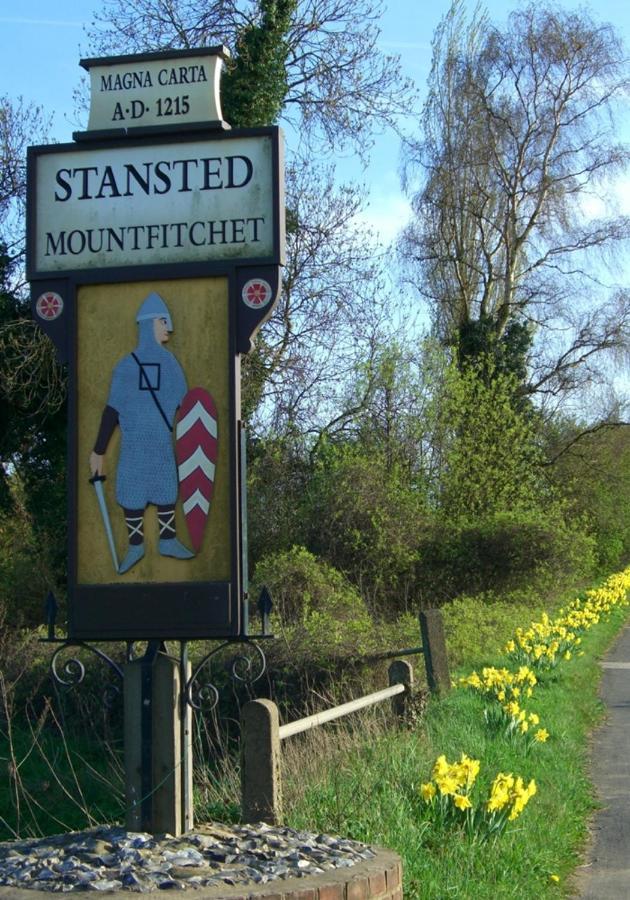 Modern Luxury 1 Bed Apartment With Parking Near Stansted Airport Stansted Mountfitchet Exteriör bild