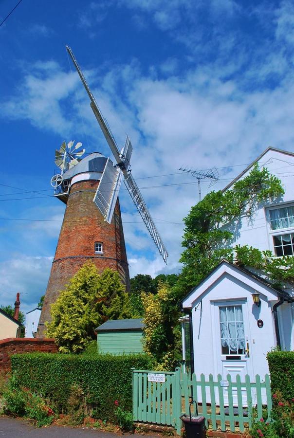 Modern Luxury 1 Bed Apartment With Parking Near Stansted Airport Stansted Mountfitchet Exteriör bild